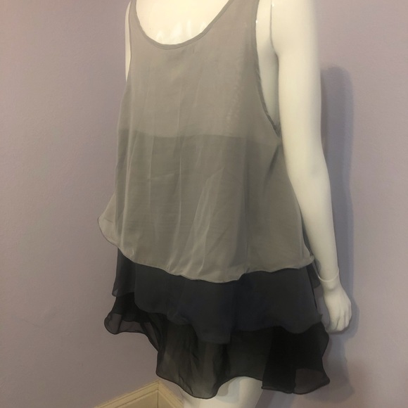 TA Collection Top - Picture 2 of 7